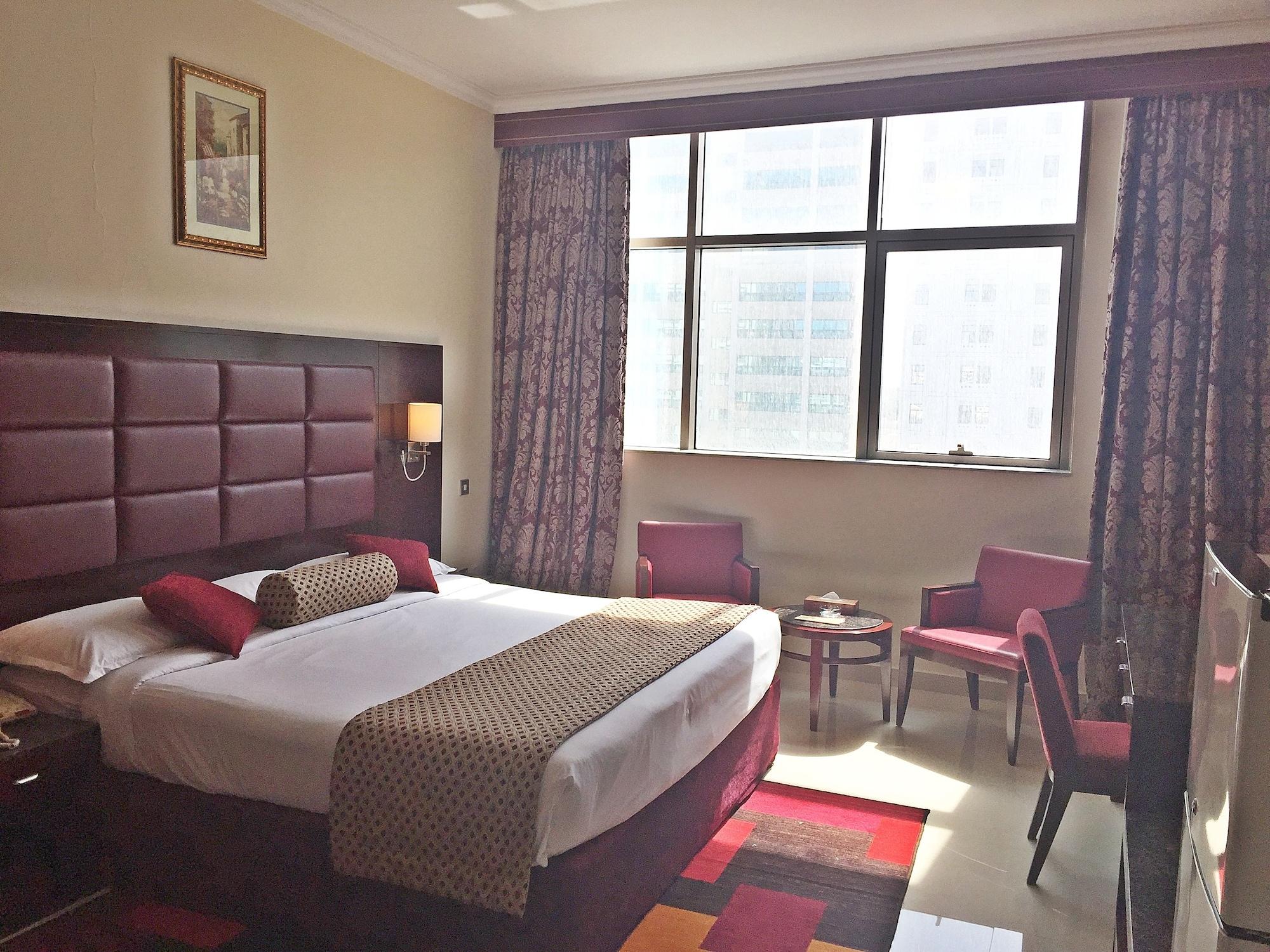 Ramee Rose Hotel Apartments Abu Dhabi Esterno foto