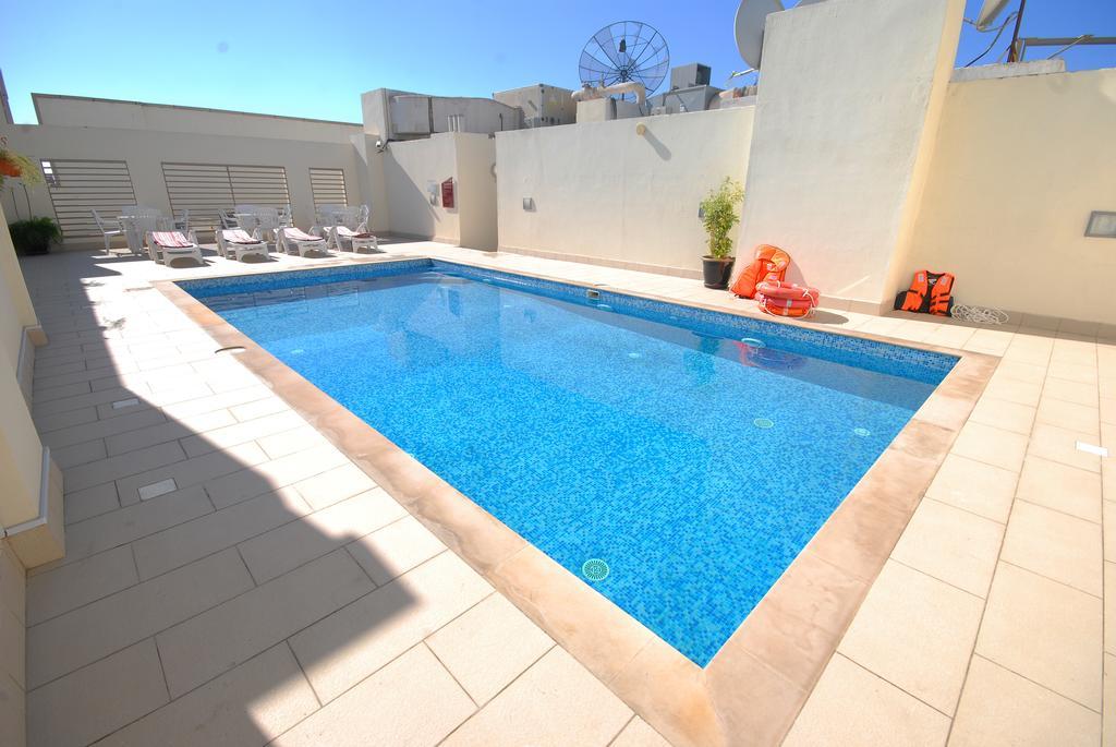 Ramee Rose Hotel Apartments Abu Dhabi Esterno foto