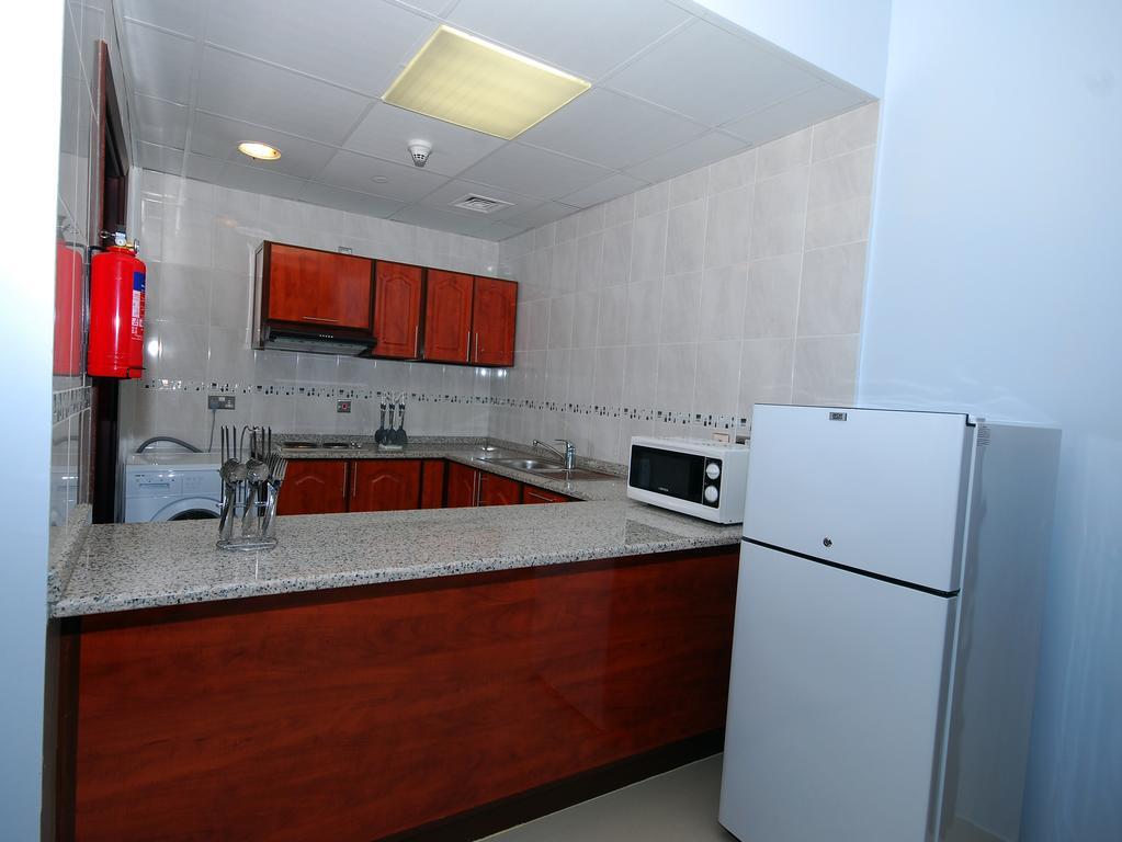 Ramee Rose Hotel Apartments Abu Dhabi Esterno foto