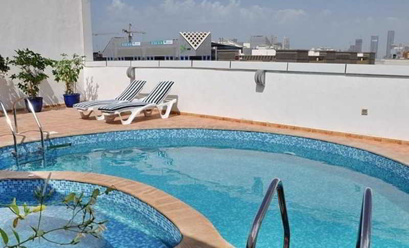 Ramee Rose Hotel Apartments Abu Dhabi Esterno foto