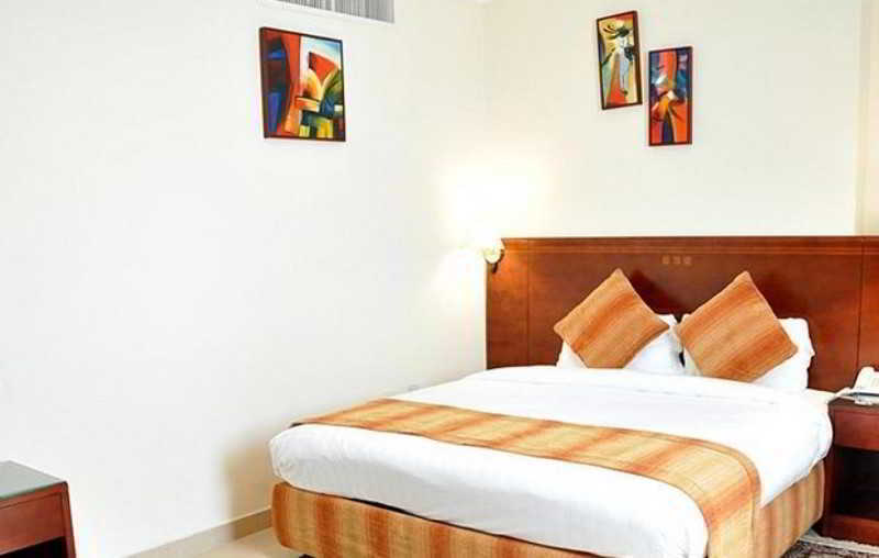 Ramee Rose Hotel Apartments Abu Dhabi Esterno foto