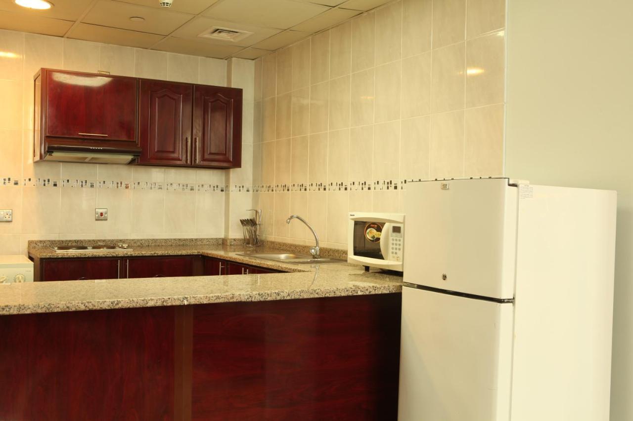 Ramee Rose Hotel Apartments Abu Dhabi Esterno foto